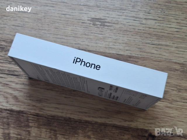 Оригинална кутия Iphone 16 pro, снимка 2 - Apple iPhone - 55273593