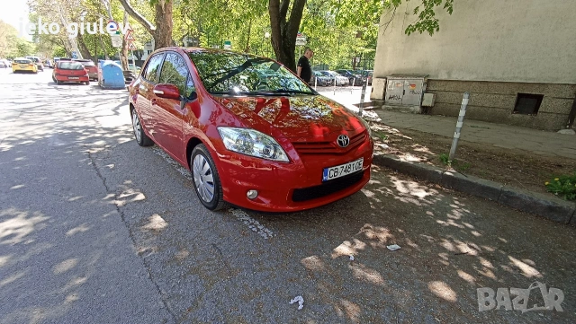 Продава се toyota auris 1.6, снимка 3 - Автомобили и джипове - 54331188
