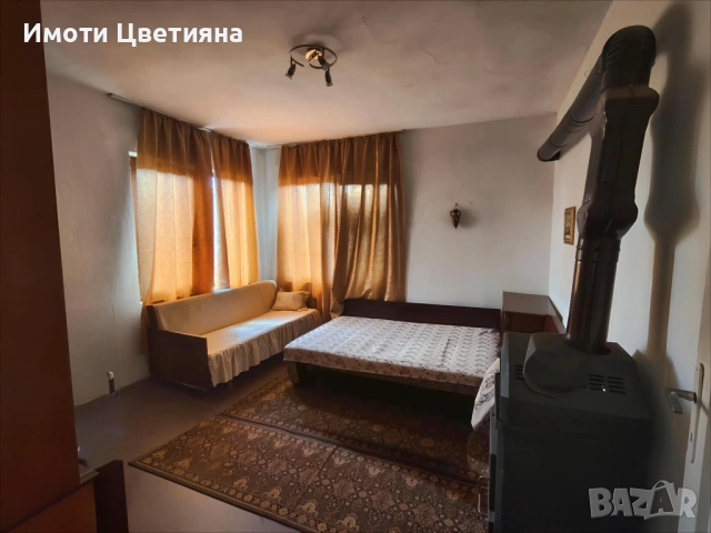 Къща в с. Караново, снимка 7 - Къщи - 54509039