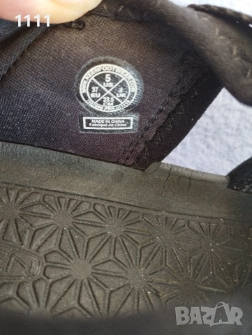 Keen номер 37., снимка 6 - Детски сандали и чехли - 54989209