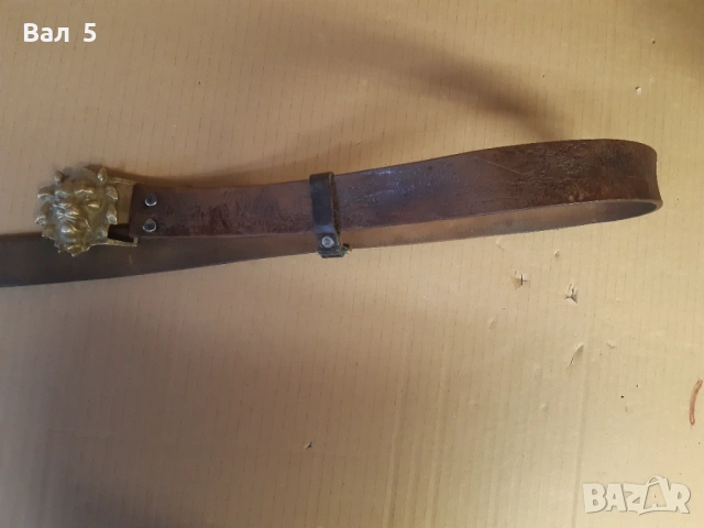 Много стар колан с масивна тока - бронзова лъвска глава, снимка 4 - Антикварни и старинни предмети - 53987553