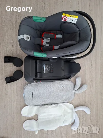 Столче за кола Cybex Aton B2 с основа Isofix в много добре състояние