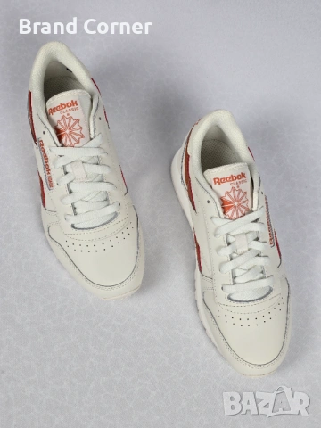 Нови дамски обувки Reebok Classic - №37.5, снимка 2 - Маратонки - 54291848