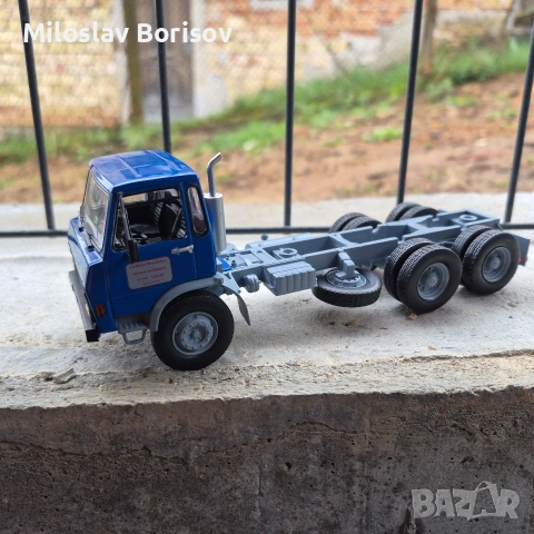 Berliet 2 броя в мащаб 1/43, снимка 6 - Коли, камиони, мотори, писти - 54019277