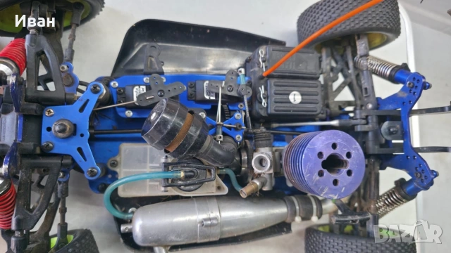 RC бензинова количка kyosho 1:8 , снимка 8 - Коли, камиони, мотори, писти - 54963322