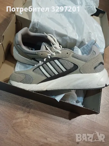маратонки Adidas