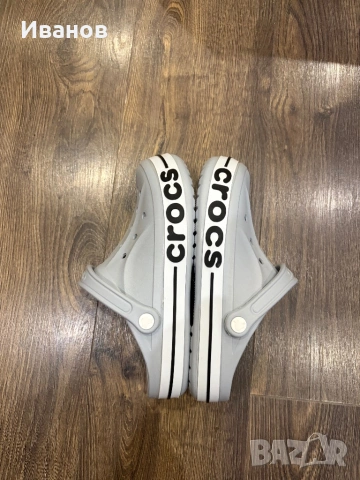 Crocs, снимка 2 - Мъжки чехли - 54585471