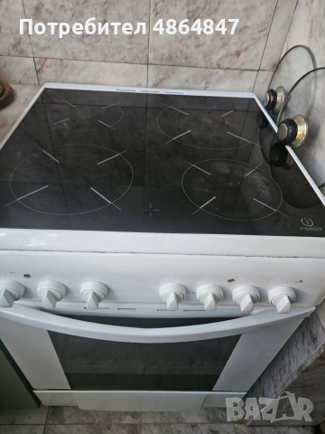 Печка “Indesit”, снимка 2 - Печки, фурни - 55172389