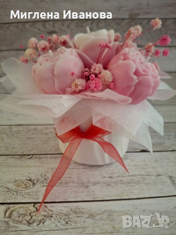 букет от ароматни соеви свещи , снимка 2 - Декорация за дома - 53600915