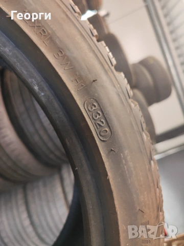 2бр.зимни гуми 225/40/18 Hankook, снимка 3 - Гуми и джанти - 54717953