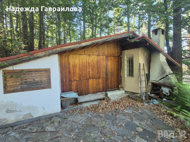 Продавам УПИ 634 кв.м във вилна зона Равнища с.Дедево