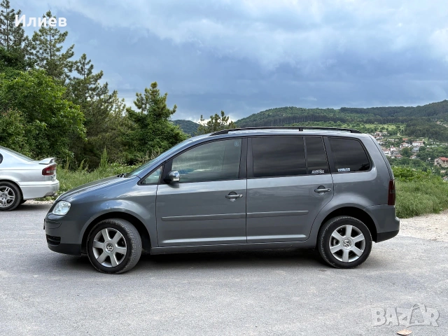Vw touran 1.9 TDI, снимка 4 - Автомобили и джипове - 55002387