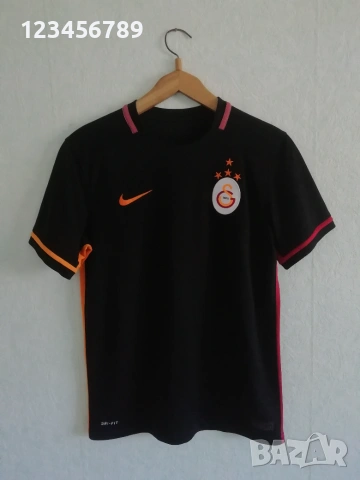 Galatasaray Nike оригинална тениска фланелка Галатасарай екип черен размер М 