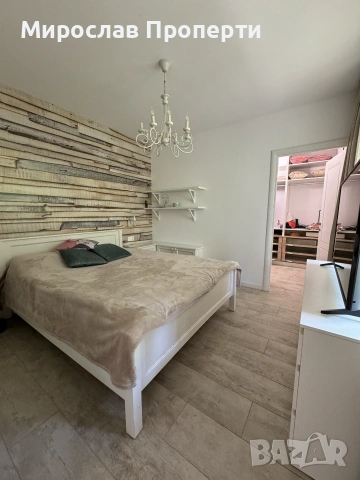 Продаваме Четиристаен апартамент в Лагера, снимка 5 - Апартаменти - 55191311