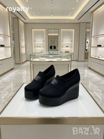 Обувки на платформа - черен неопрен, снимка 2 - Дамски ежедневни обувки - 54029379