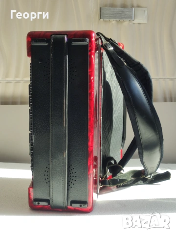 Продавам акордеон Велтмайстер Каприче 120 баса, снимка 6 - Акордеони - 54119383