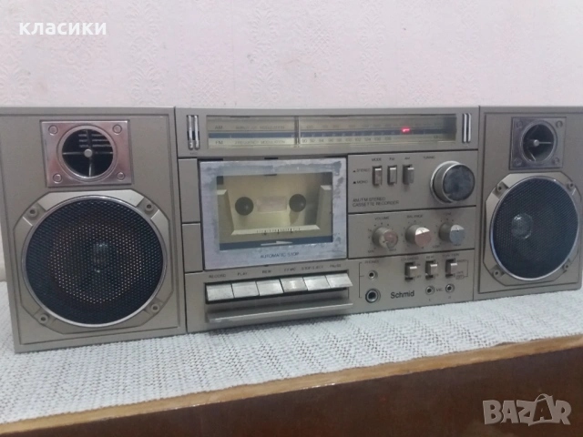 Радиокасетофон Schmid, снимка 4 - Радиокасетофони, транзистори - 54580648