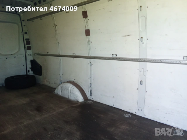Продавам бус Ивеко , снимка 5 - Бусове и автобуси - 54990275