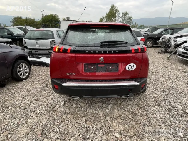 Peugeot 2008 1.2i STT 2020г. 30 000 км. На Части!, снимка 4 - Части - 55309960