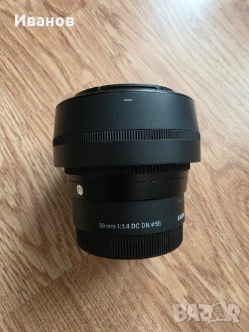 Обектив Sigma 56mm F1.4 Sony E-mount + филтър Walimex Pro Slim MC UV 55mm | Перфектно състояние, снимка 5 - Обективи и филтри - 54658909
