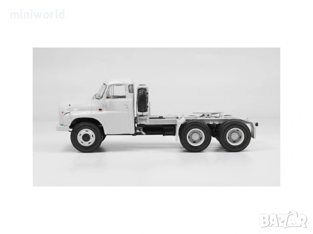Tatra 148 NT 6x6 влекач - мащаб 1:43 на Авто История моделът е нов в кутия, снимка 3 - Колекции - 54697148