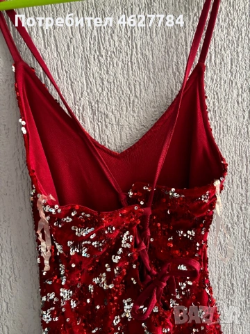 Ефектна червена рокля с пайети-нова, снимка 4 - Рокли - 54236139