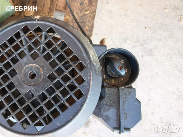 Подавател за фреза с 3 ролки като нов , снимка 3 - Други машини и части - 55096916