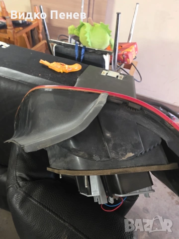 Ляв LED стоп за Мерцедес GLK X204, снимка 5 - Части - 54297736