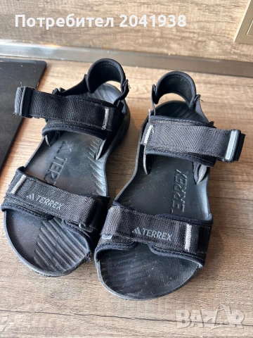 Детски сандали Adidas 
