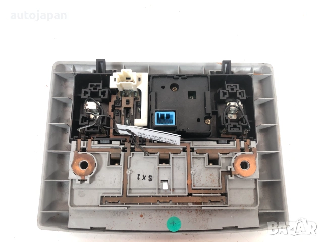 Среден плафон с управление на люк Honda Accord 6 2002, снимка 2 - Части - 55134990