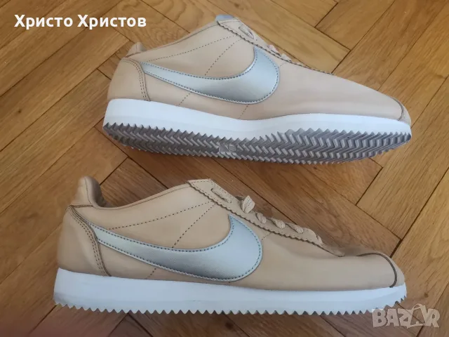 Дамски маратонки NIKE  Размер 40, снимка 2 - Маратонки - 55528453