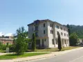 Продава сграда със смесено предназначение , снимка 2
