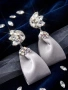 Елегантни официални обеци в нежно сиво с кристали Swarovski, снимка 1