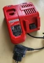 Бързо зарядно Milwaukee M12-18FC. 30€ (цената е крайна!), снимка 1