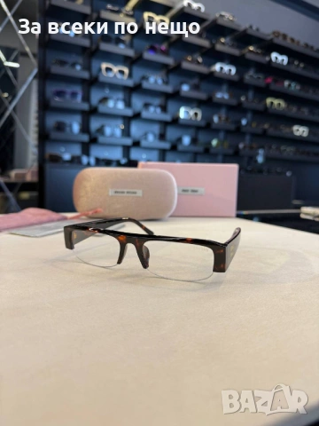 Miu Miu Очила С UV Защита Миу Миу - Различни Цветове Код SK1553, снимка 4 - Слънчеви и диоптрични очила - 54560052