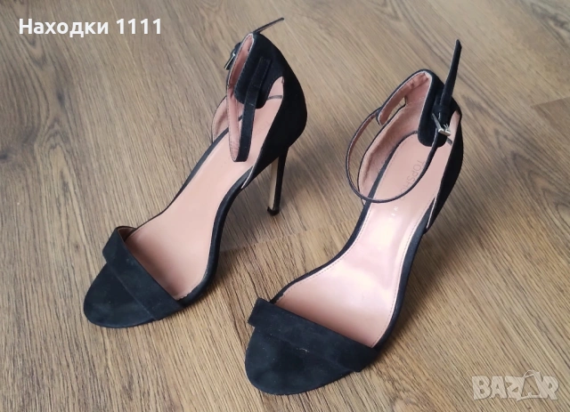 Невероятни черни сандали TOPSHOP, тънък ток, номер 39, перфектни, снимка 5 - Сандали - 54516859