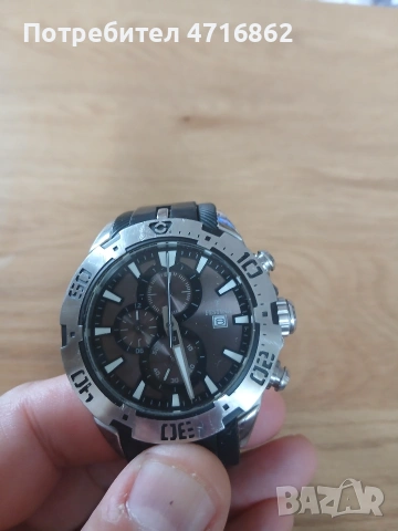 Часовник Festina