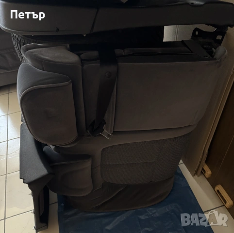 Ел. салон, кори на врати и барче Peugeot 407 2006г, снимка 2 - Части - 55141702