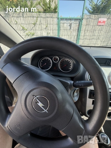 Opel corsa 1.2 . всичко платено, снимка 3 - Автомобили и джипове - 55469994