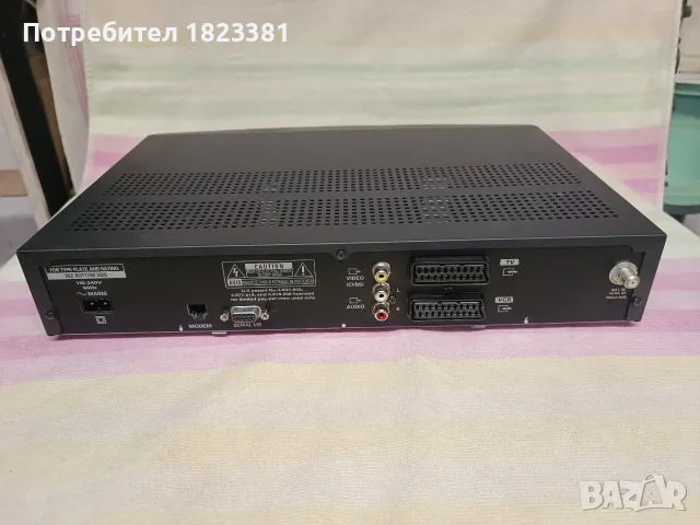 Сателитен приемник , снимка 3 - Приемници и антени - 55682429