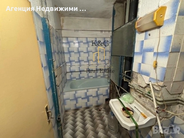 Тристаен апартамент за ремонт в ж.к " Орел " гр. Разград, снимка 5 - Апартаменти - 55174257