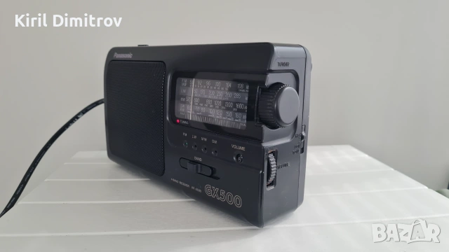 портативно радио Panasonic RF-3500, снимка 4 - Радиокасетофони, транзистори - 55136583
