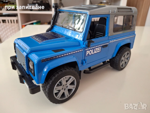Джип Land Rover на Bruder, голям 27 см., снимка 4 - Коли, камиони, мотори, писти - 54626029