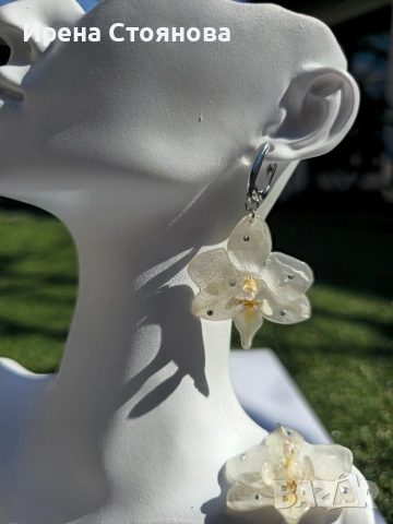 Ръчно изработени обеци с цвят на орхидея, запечатани в епоксидна смола , снимка 5 - Обеци - 54242202