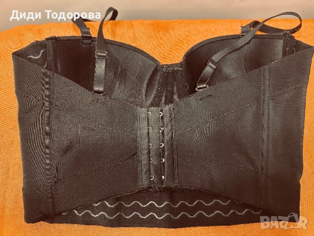 Дамско бюстие с декоративни елементи, снимка 2 - Други - 54862300