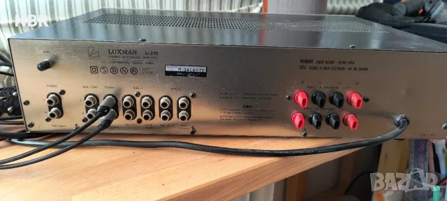 Усилвател Luxman L210, снимка 2 - Ресийвъри, усилватели, смесителни пултове - 55452874