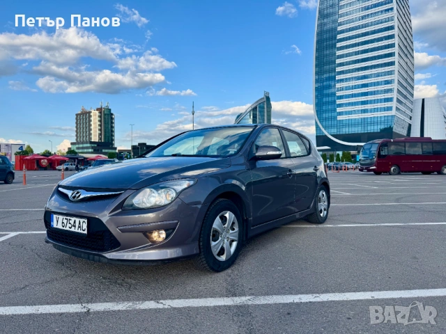 Hyundai i30 1.6 бензин/газ 126к.с., снимка 9 - Автомобили и джипове - 54752039