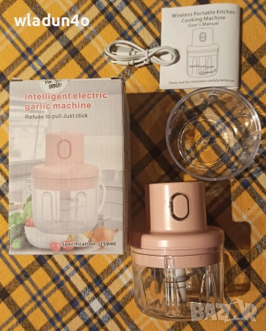 Мини чопър;Практично ренде с 3 приставки-7е-10, снимка 2 - Чопъри и пасатори - 49702825