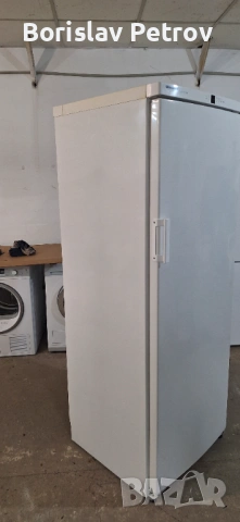 Голям фризер Либхер Премиум Нофрост Инвертор, снимка 2 - Фризери - 54146546