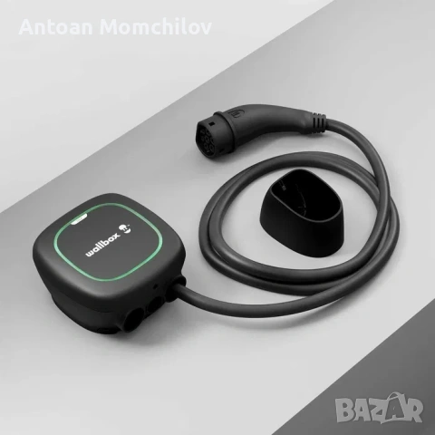 Зарядна станция Wallbox Pulsar Max 22kW Type 2 5m
